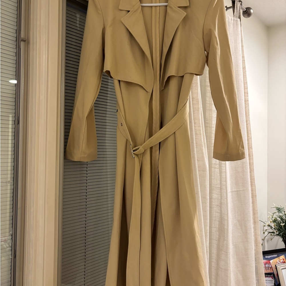Danielle Bernstein Beige Coat